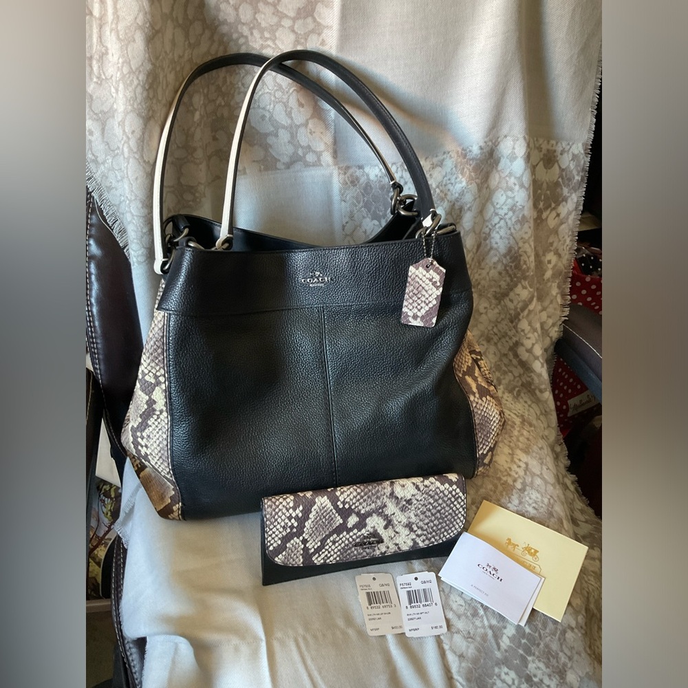 🎀Coach purse & wallet Set🎀
